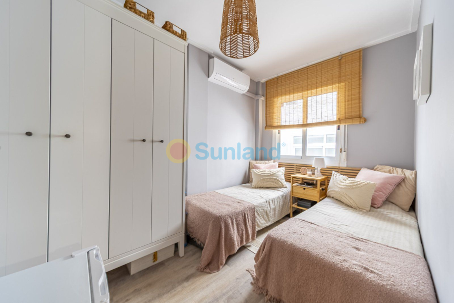 Resale - Casa de Pueblo - Torrevieja - Los Altos