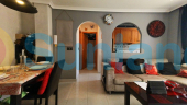 Resale - Apartment - Torrevieja - Torrevieja Centro