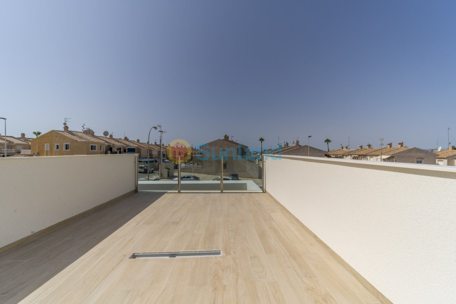 Resale - Villa - Torrevieja - Aguas Nuevas