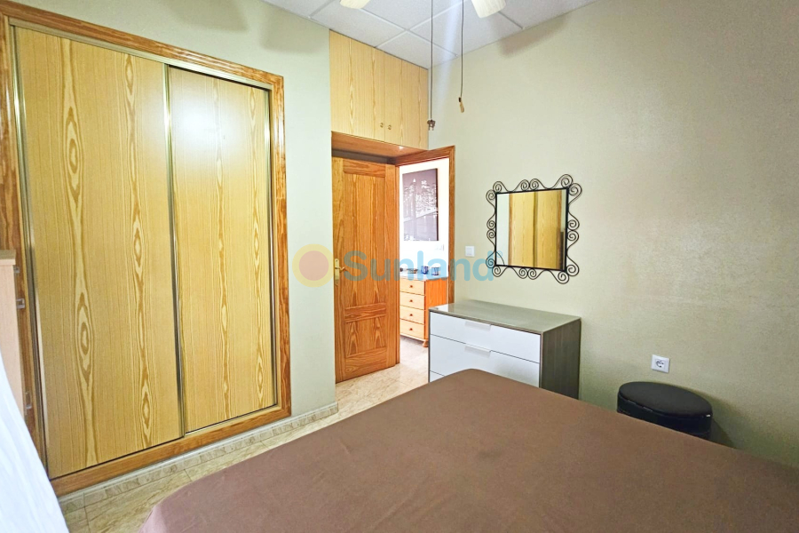 Resale - Apartment - Los Alcázares - 