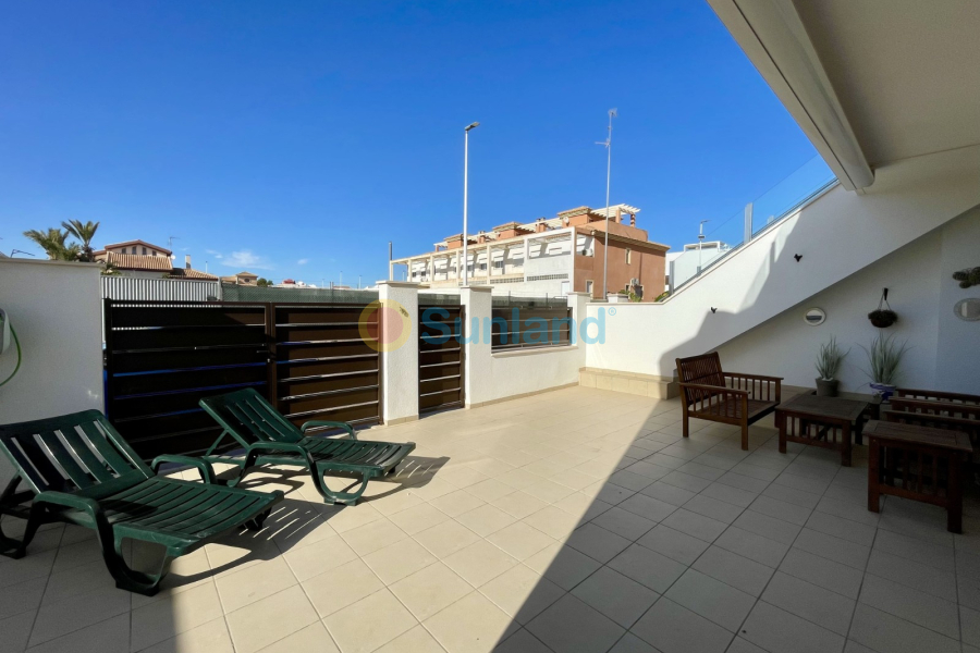 Resale - Apartments - Orihuela costa - 