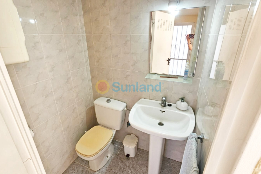 Resale - Apartment - Los Alcázares - 