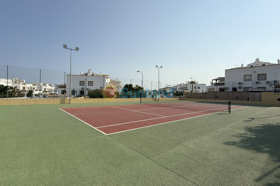 Resale - Townhouse - Orihuela Costa - 