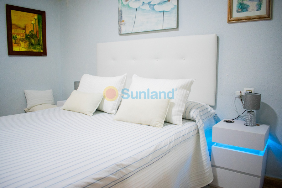 Resale - Townhouse - Torrevieja - 