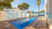 Resale - Villa - Orihuela Costa - Cabo Roig