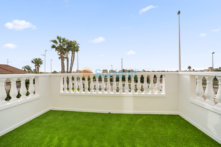 Använda fastigheter - Apartamento - Orihuela Costa - Playa Flamenca