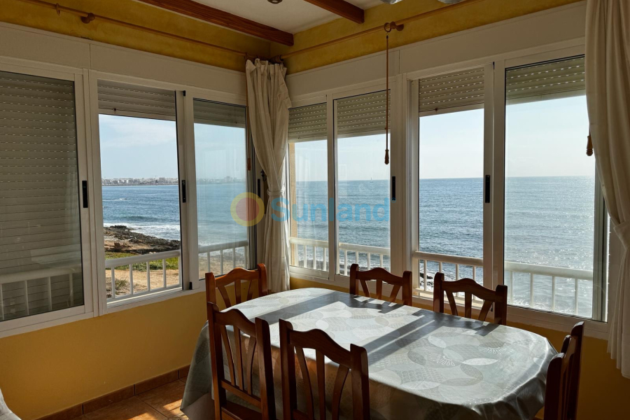 Resale - Apartment - Torrevieja - Punta Prima