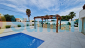 Resale - Villa - Torrevieja - Torreta - florida