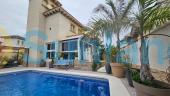 Använda fastigheter - Villa - Playa Flamenca - San Jose