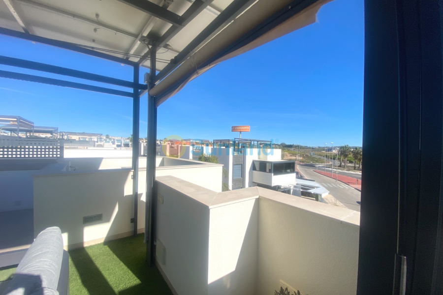 Använda fastigheter - Villa - Ciudad Quesada - Pueblo Bravo