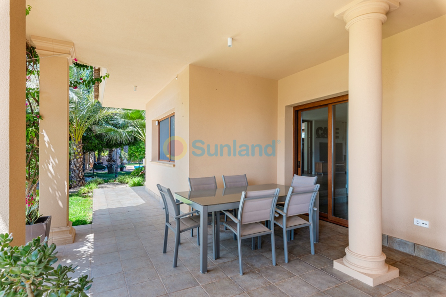 Resale - Villa - Elche/Elx