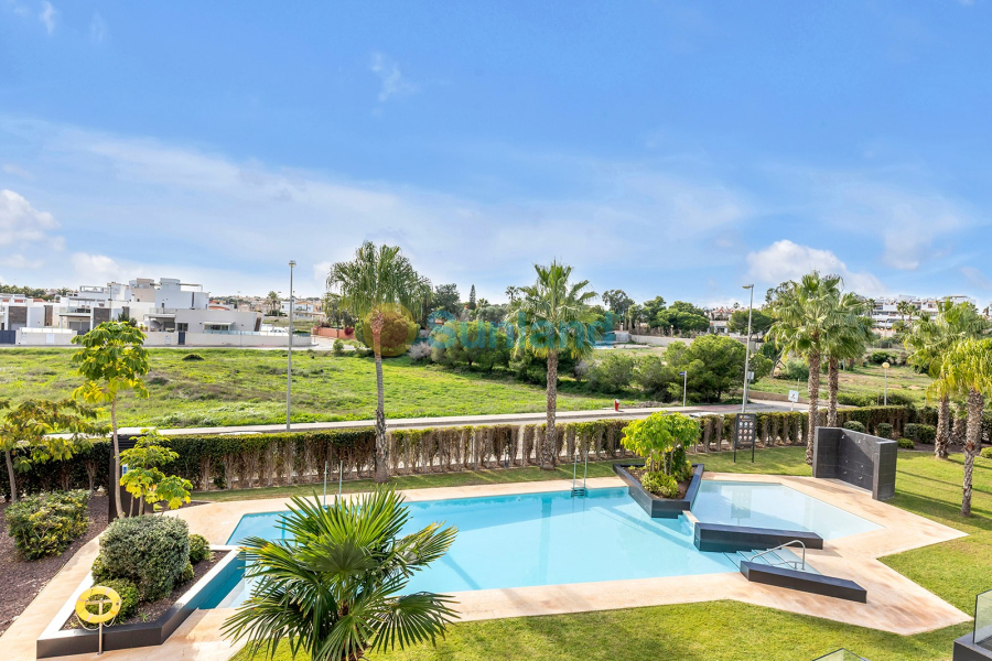 Resale - Apartment - Orihuela Costa