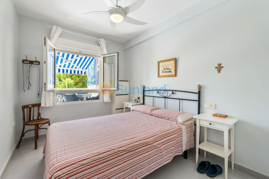 Resale - Apartment - Orihuela Costa - Altos de Campoamor