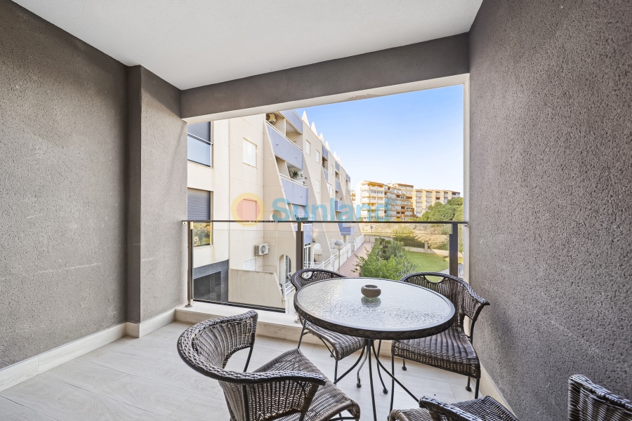 Använda fastigheter - Apartamento - Torrevieja - La Mata
