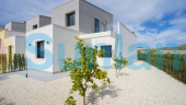 Neubau - Town House - BAÑOS Y MENDIGO - Altaona golf and country village