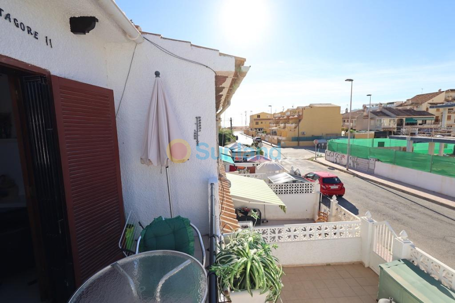 Använda fastigheter - Bungalow - Torrevieja - Los Frutales