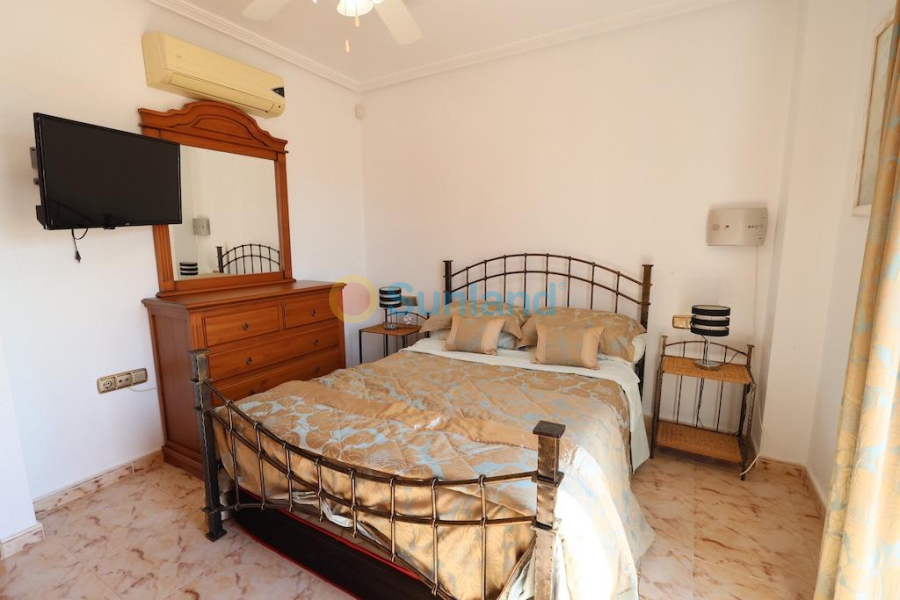 Brukte eiendommer - Terraced house - Orihuela Costa - Montezenia