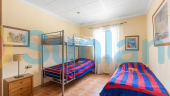 Resale - Villa - Albatera