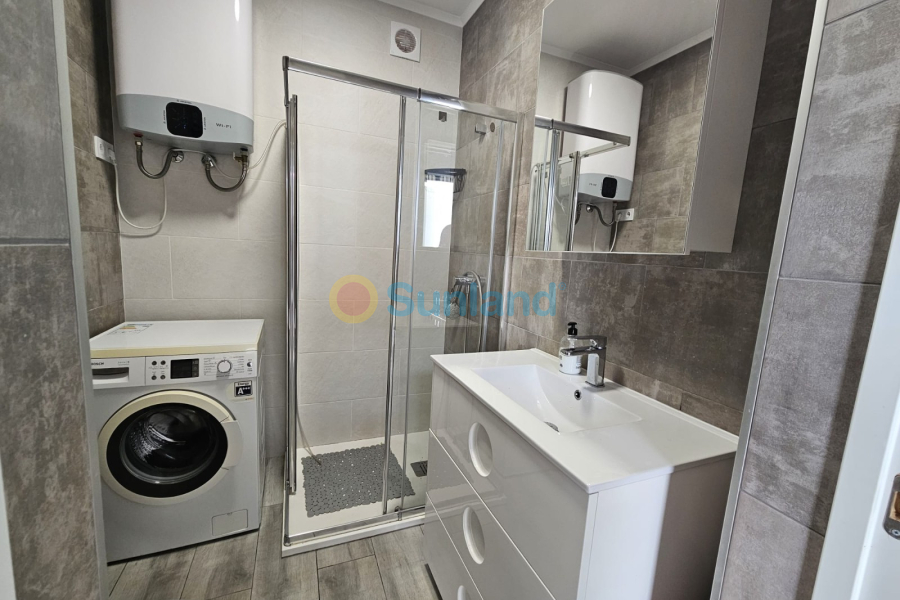 Вторичка - Bилла - Ciudad Quesada