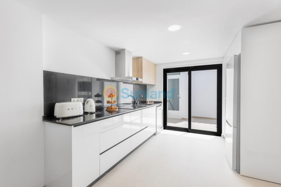 Ny bygg - Town House - Rafal - pueblo