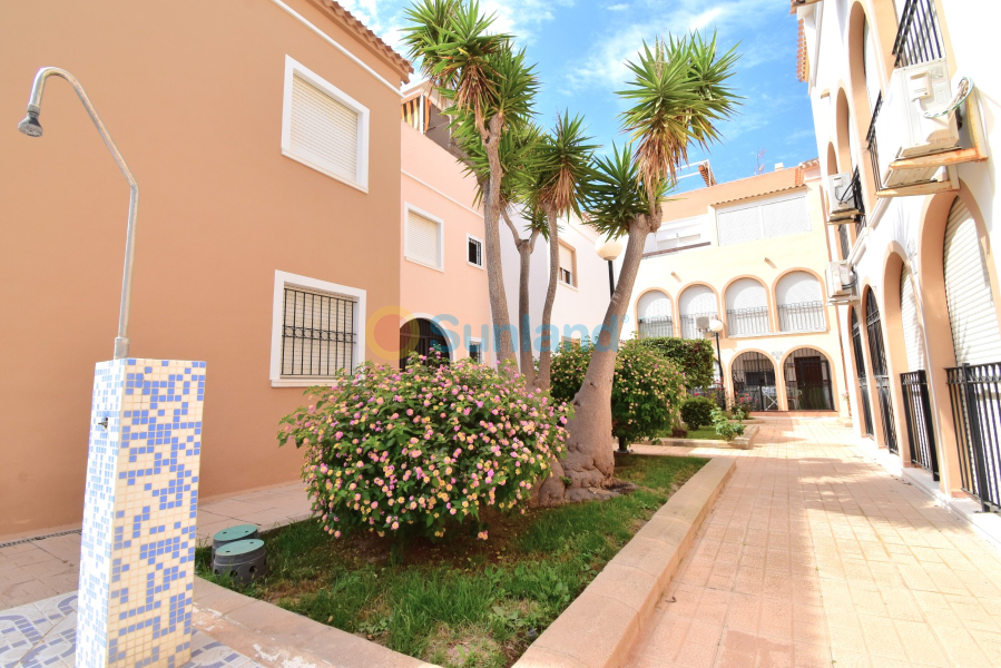 Resale - Apartment - Torrevieja - 