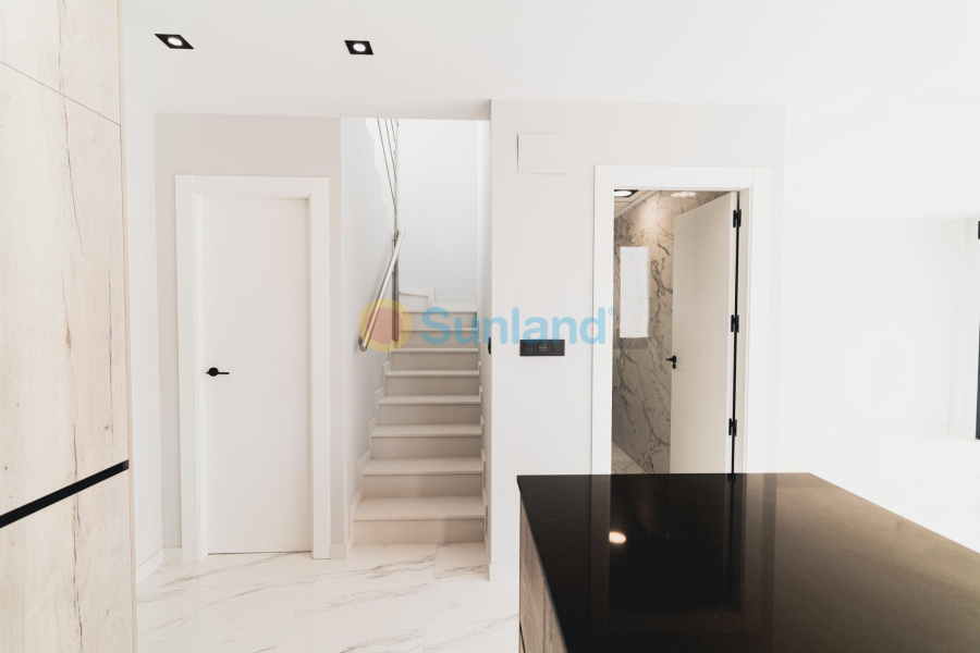 Nueva construcción  - Chalet - Orihuela Costa - Punta Prima