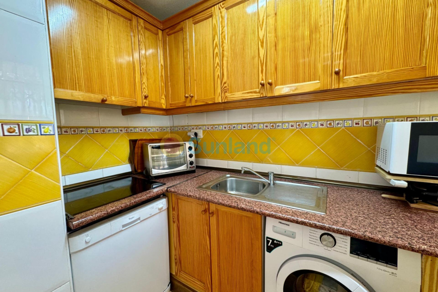 Resale - P - Torrevieja - Centro