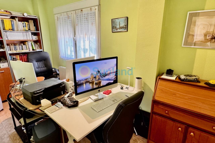 Använda fastigheter - Villa - Benferri