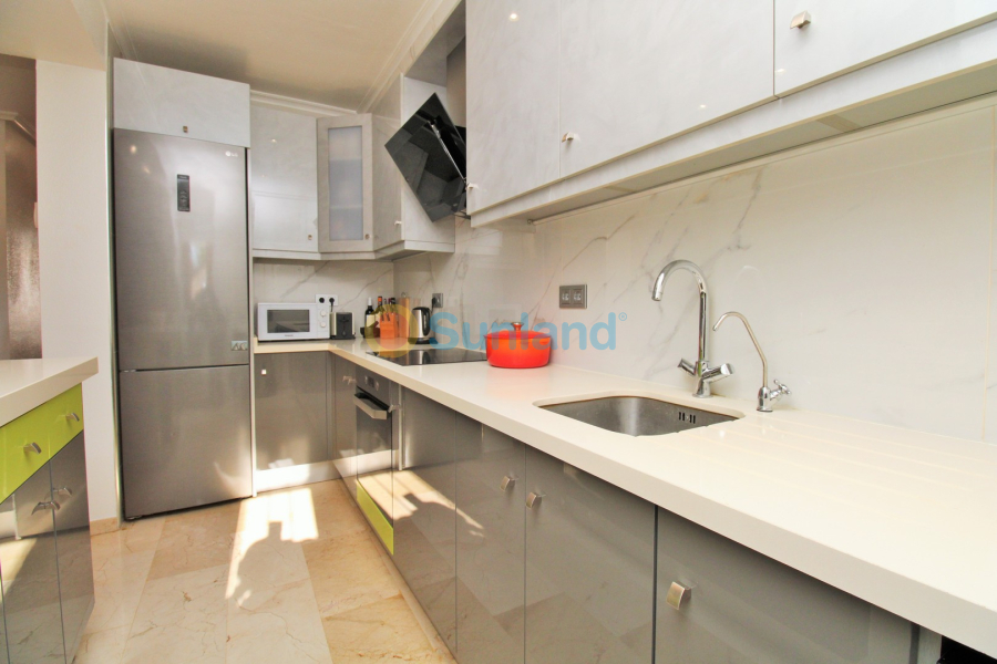 Resale - Townhouse - Villamartin - PAU 8