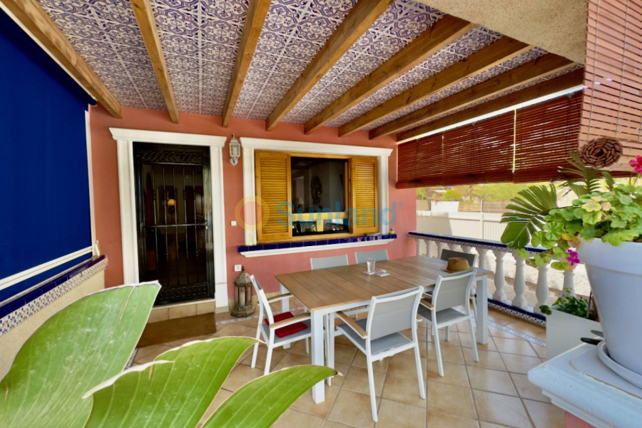 Resale - Villa - Guardamar del Segura - 