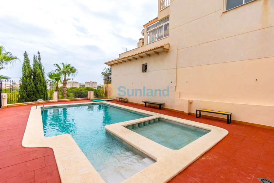 Verkauf - Apartment - Orihuela Costa - Campoamor