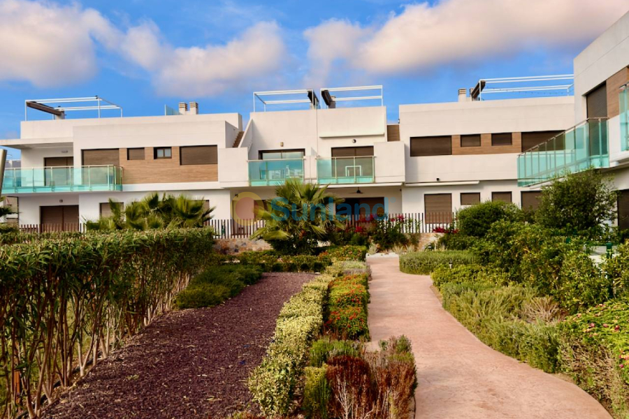 Resale - Apartment - Orihuela - Vistabella