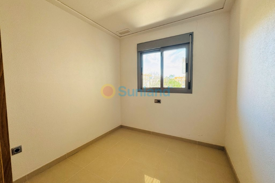 Resale - Apartment - La Mata