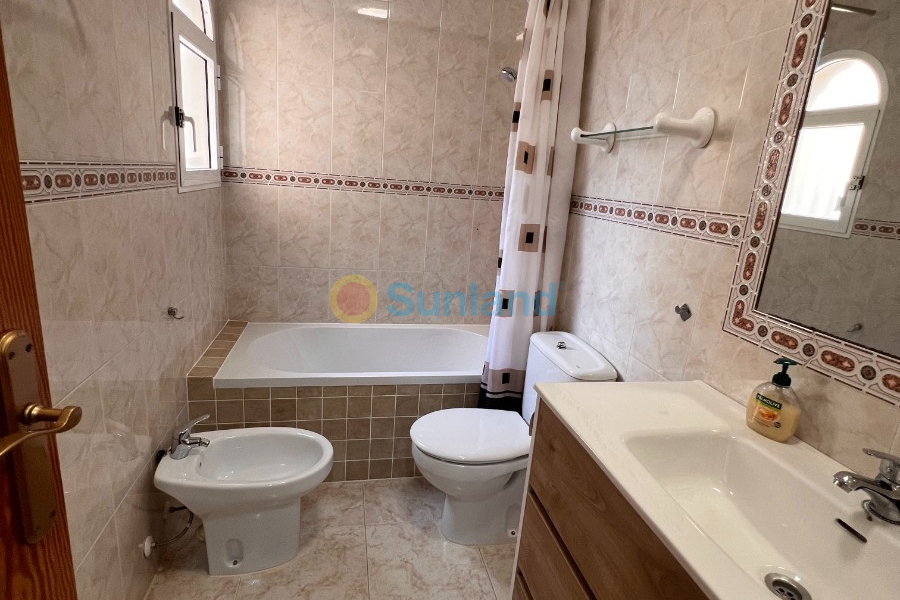 Resale - Townhouse - Guardamar del Segura - El Moncayo