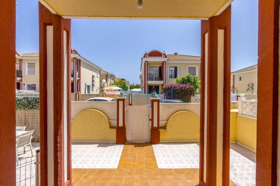 Resale - Terraced house - Orihuela Costa - Campoamor