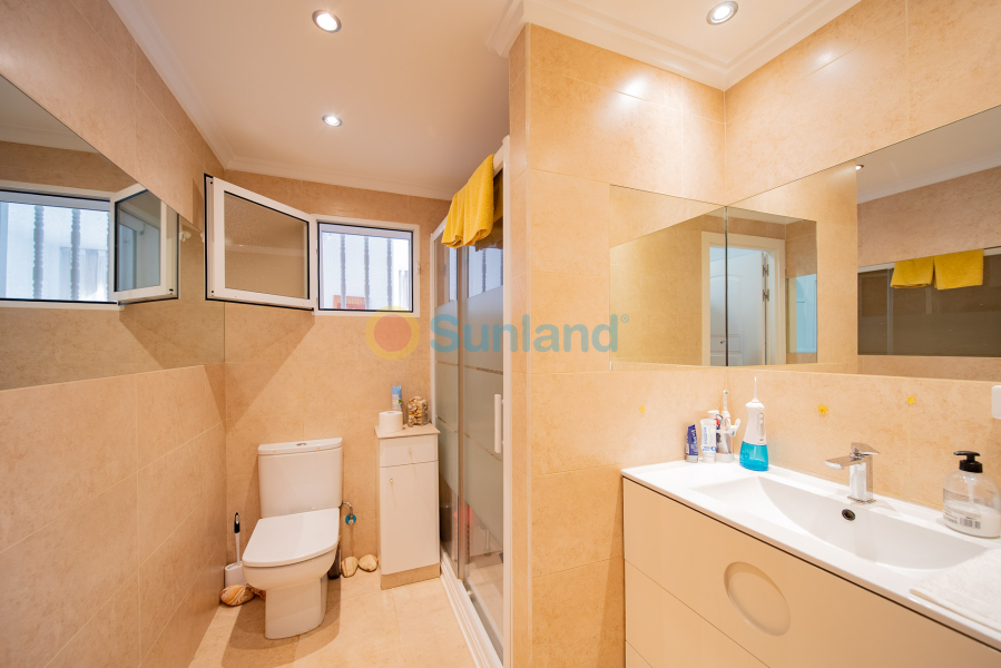 Brukte eiendommer - Villa - Orihuela Costa - La Florida