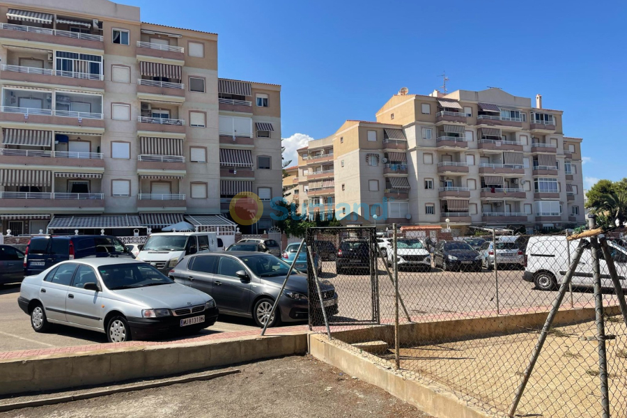 Använda fastigheter - Lägenhet - Torrevieja