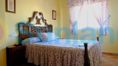 Använda fastigheter - Villa - Orihuela