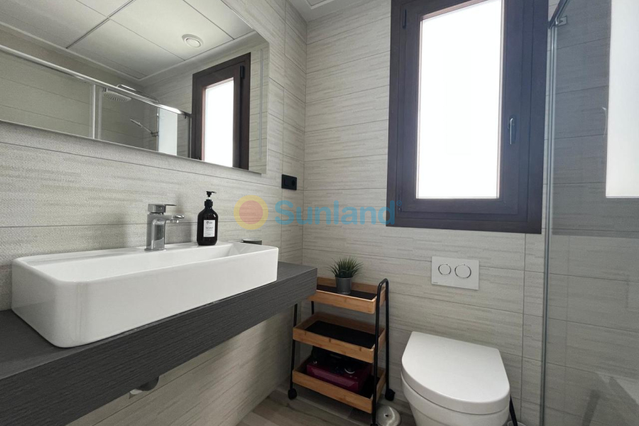 Вторичка - V - Los Balcones