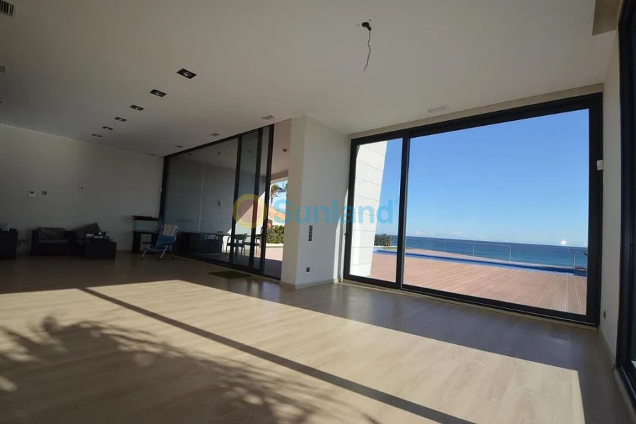 Resale - Villa - Orihuela Costa - Cabo Roig