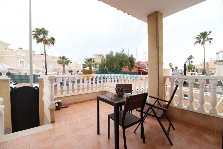 Använda fastigheter - Villa - Orihuela Costa - Los Altos