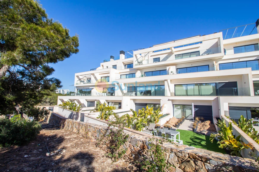 Resale - Apartment - Orihuela Costa - Las Colinas golf