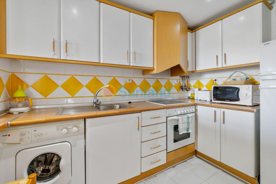 Resale - Apartment - Orihuela - Zona Centro