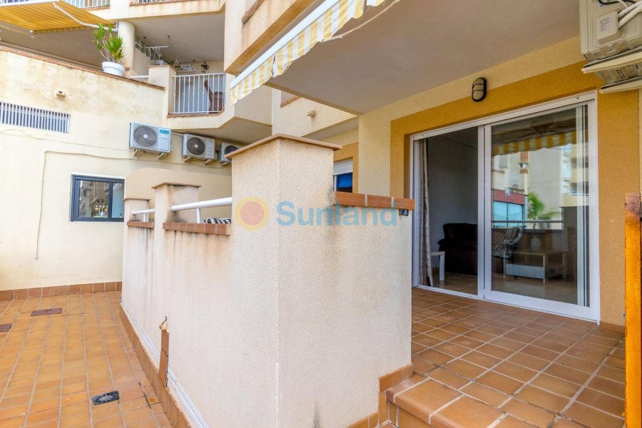 Verkauf - Apartment - Orihuela Costa - Campoamor