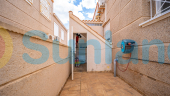 Resale - Casa de Pueblo - Torrevieja - Aguas Nuevas