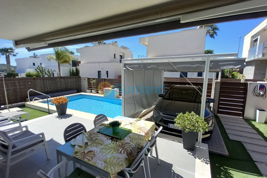 Resale - Semi-detached - Vistabella Golf