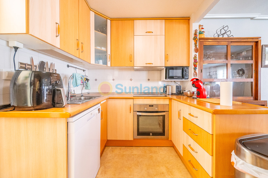 Resale - Casa de Pueblo - Torrevieja - Aguas Nuevas