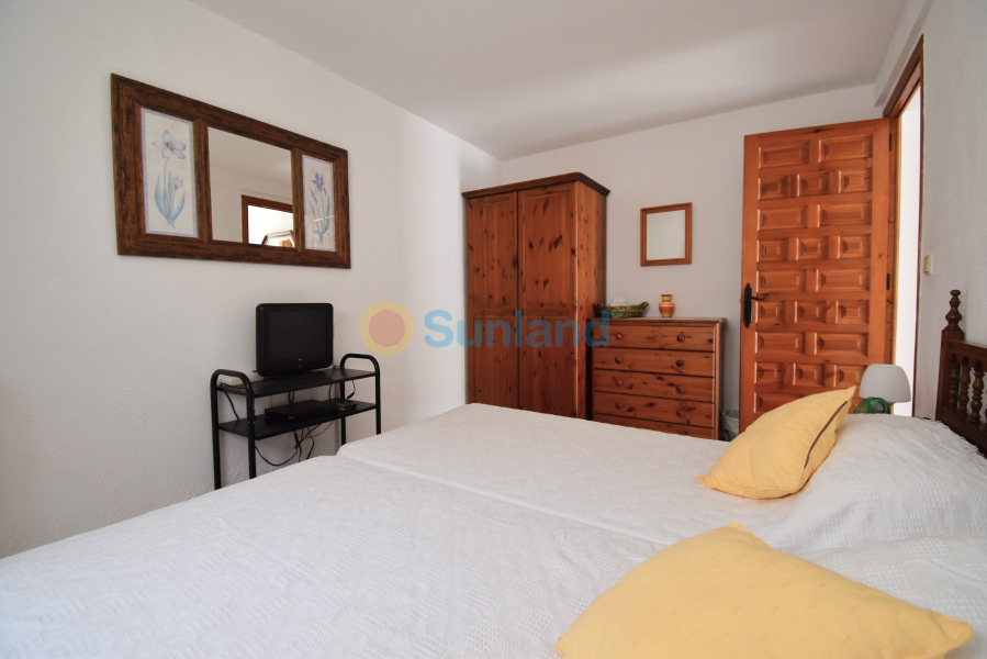 Resale - Villa - Orihuela Costa - Villamartin