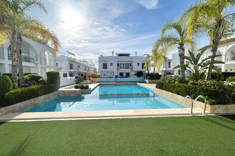 Resale - Apartment - Ciudad Quesada - Doña Pepa