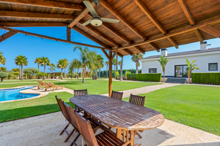 Resale - Villa - Elche/Elx